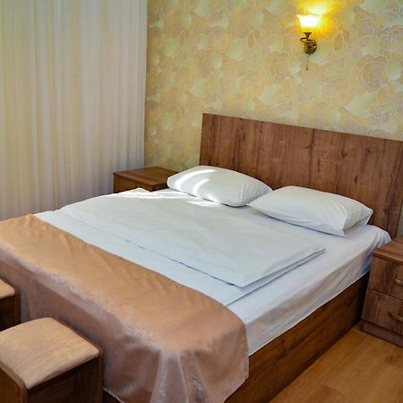 Asour Hotel Goris Zewnętrze zdjęcie